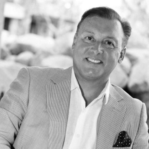 Meet your Posher, Peter - Picture 1 of 1